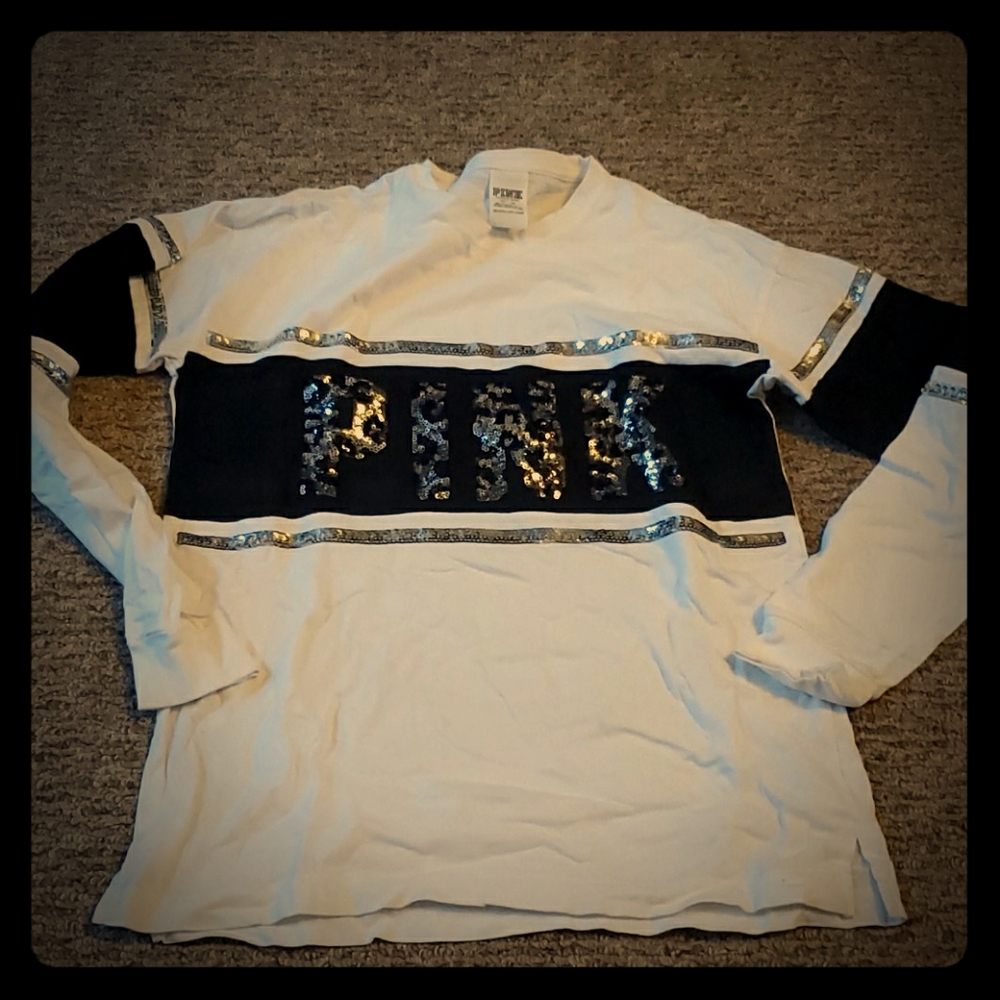 PINK Women Long Sleeve White w/ black & glitter